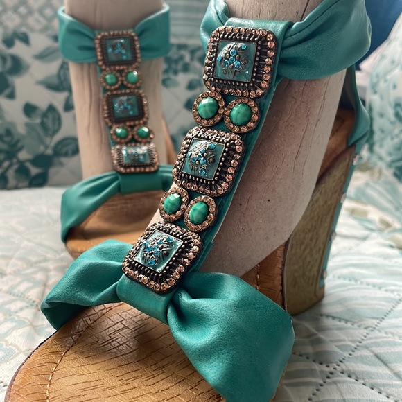 COPY - Teal and Gold Wedges with Rhinestones - Picture 4 of 7
